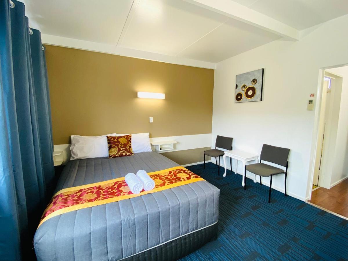 Mid Valley Motel Morwell Exteriör bild