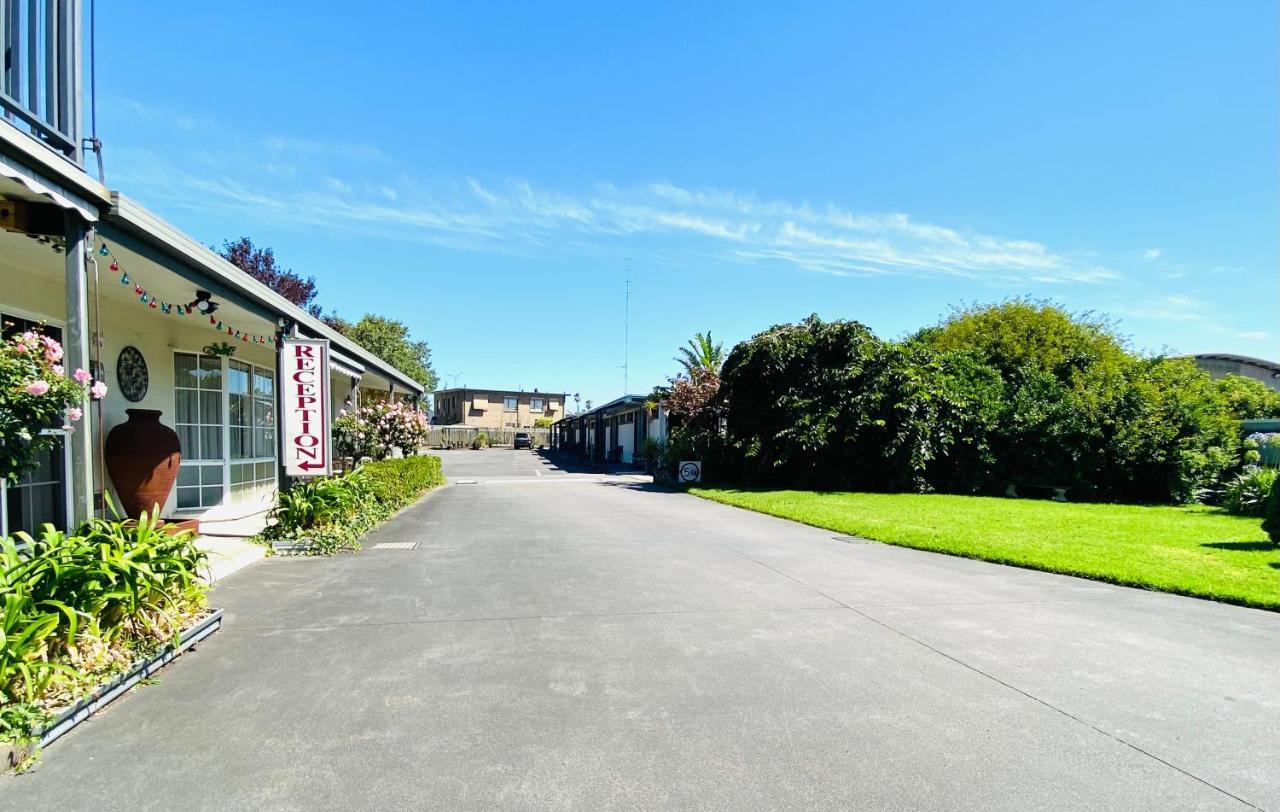 Mid Valley Motel Morwell Exteriör bild