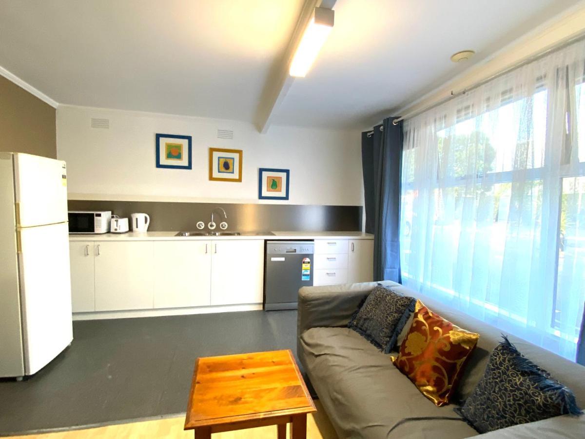 Mid Valley Motel Morwell Exteriör bild